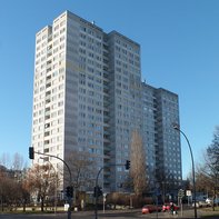 Sanierung Howoge Doppelwohnhochhaus