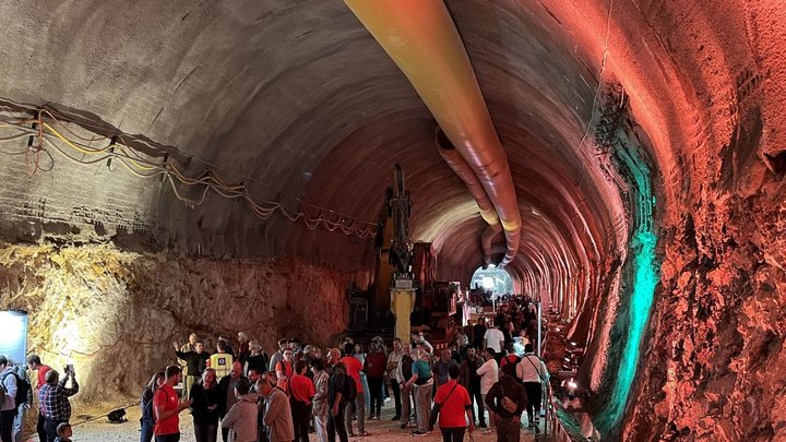 Ligerz tunnel opens its "doors"