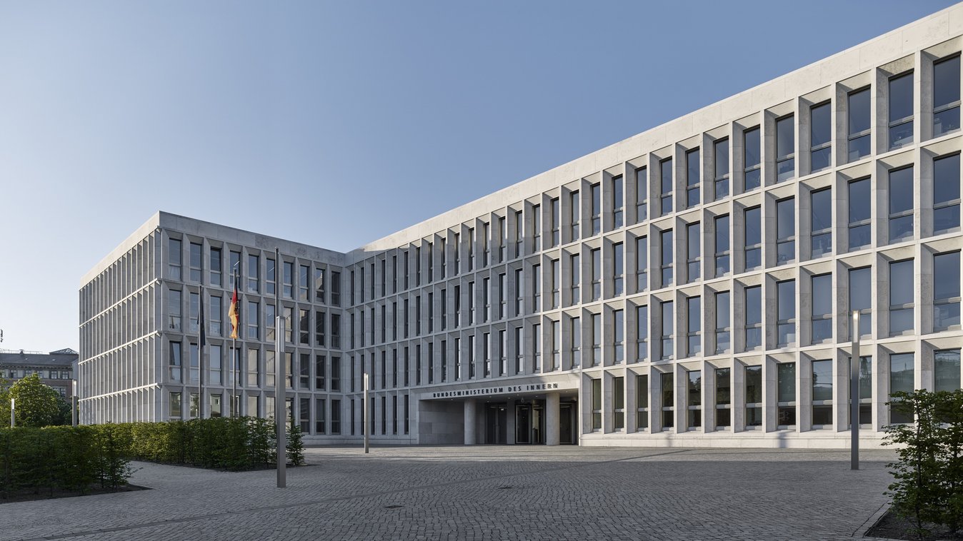 BMI Moabiter Werder, Berlin