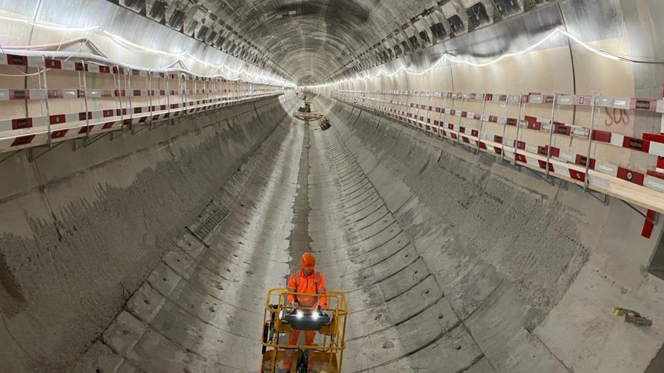 N01/38 Expansion of the Zurich Northern Bypass, Lot 3: Rehabilitation of the Gubrist Tunnel, Tunnels 1 and 2