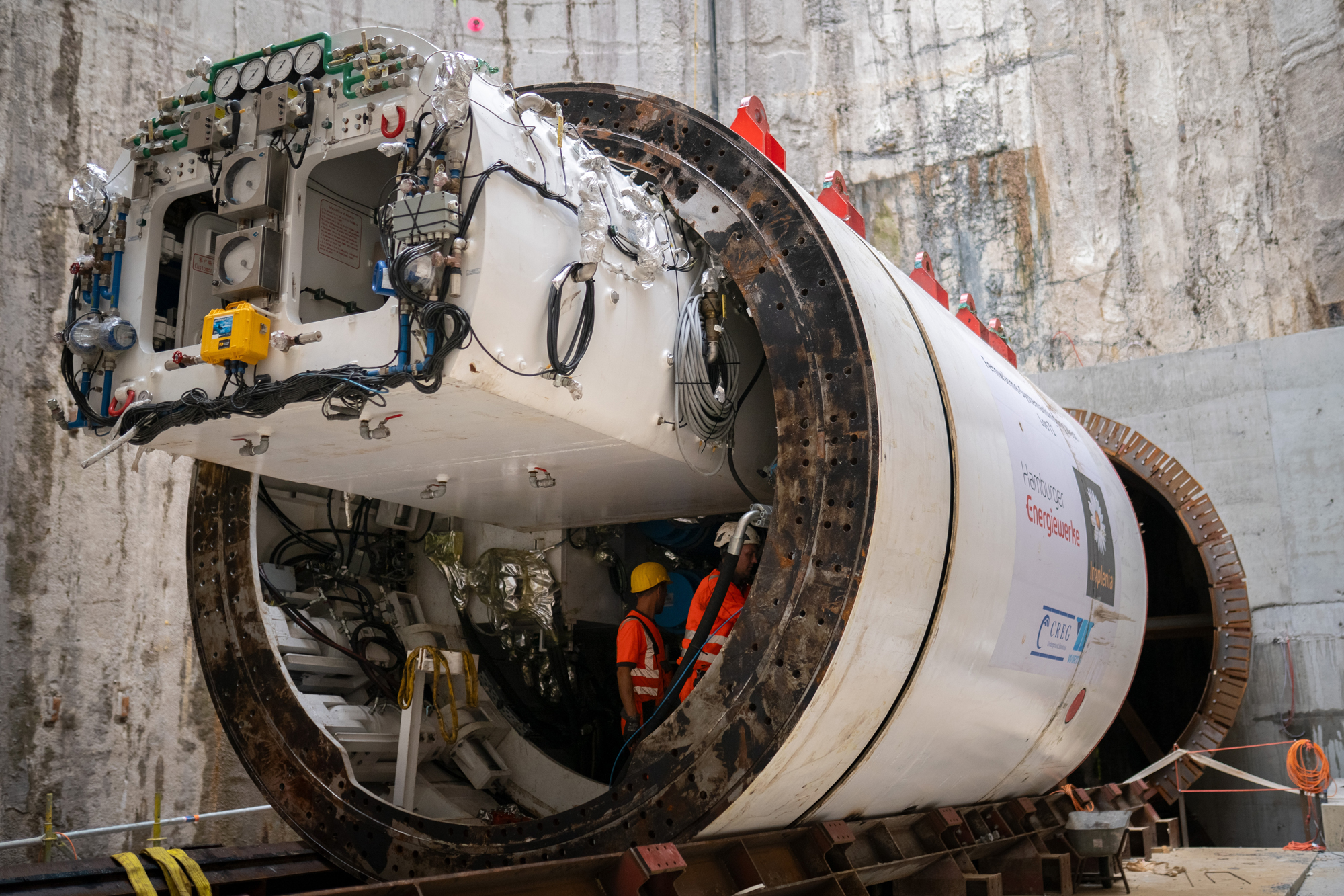 Fernwärmesystemanbindung-West